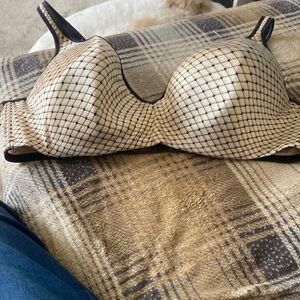 Addition Elle cream and black diamond pattern bra